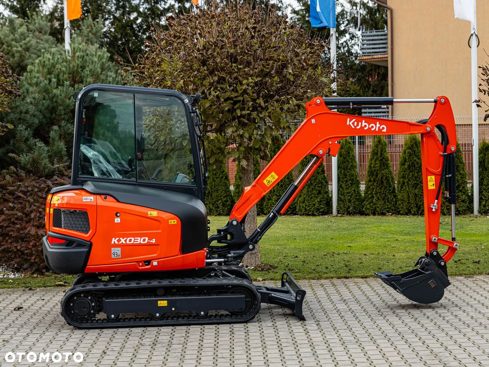 Kubota KX030-4 GL - 13