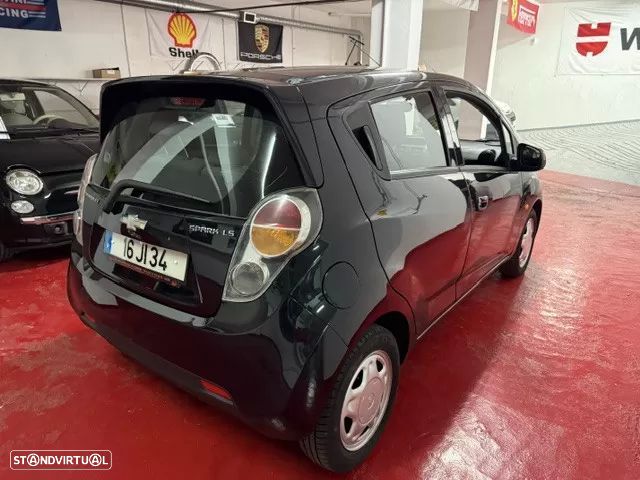 Chevrolet Spark 1.0 LT - 4