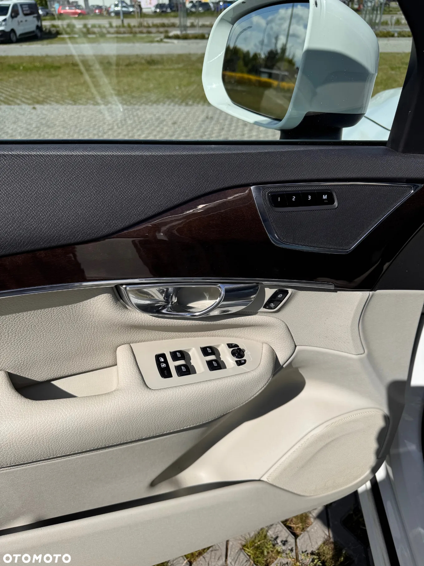 Volvo XC 90 T6 AWD Momentum 7os - 12