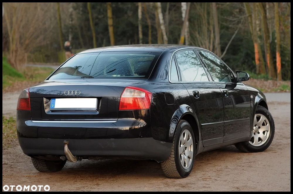 Audi A4 Limousine - 17