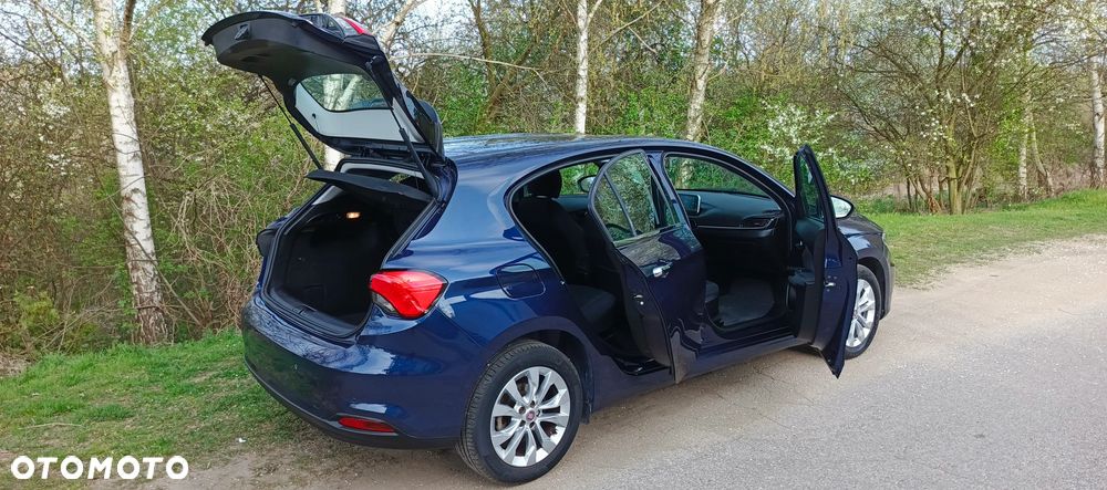 Fiat Tipo 1.4 16v Lounge EU6d - 26