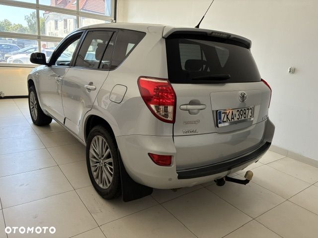 Toyota RAV4 2.2 D-4D 4x4 Executive - 5