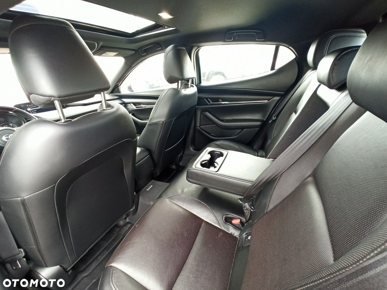 Mazda 3 - 8