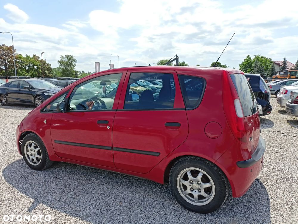 Mitsubishi Colt - 3