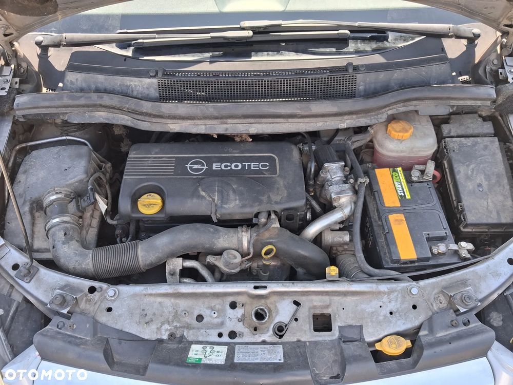 Opel Zafira 1.7 CDTI - 19