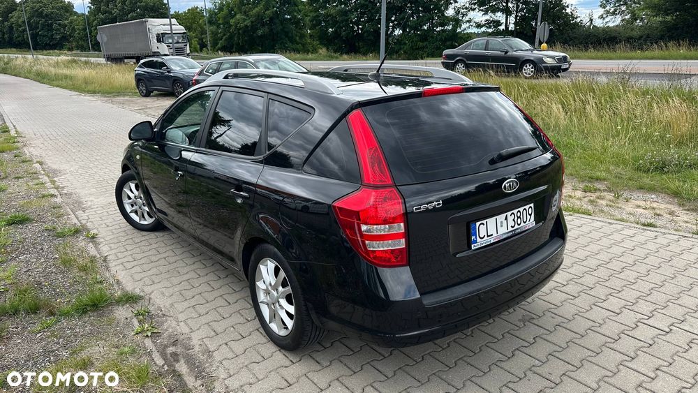Kia Ceed 2.0 CVVT Automatik Spirit - 6