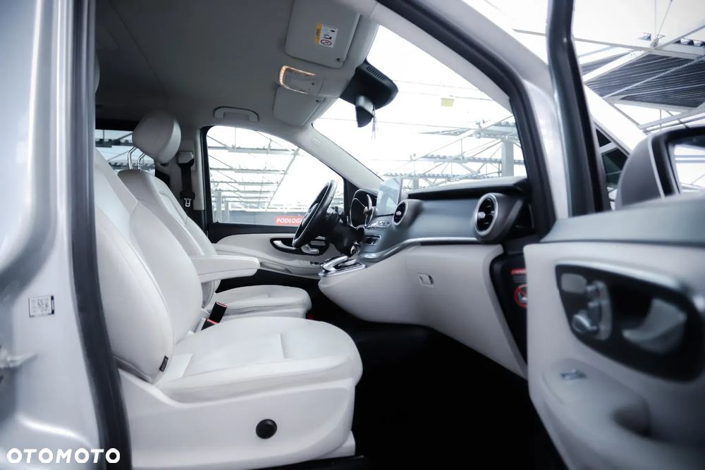 Mercedes-Benz Klasa V 250 (BlueTEC) d Avantgarde 7G-Tronic (d³ugi) - 28