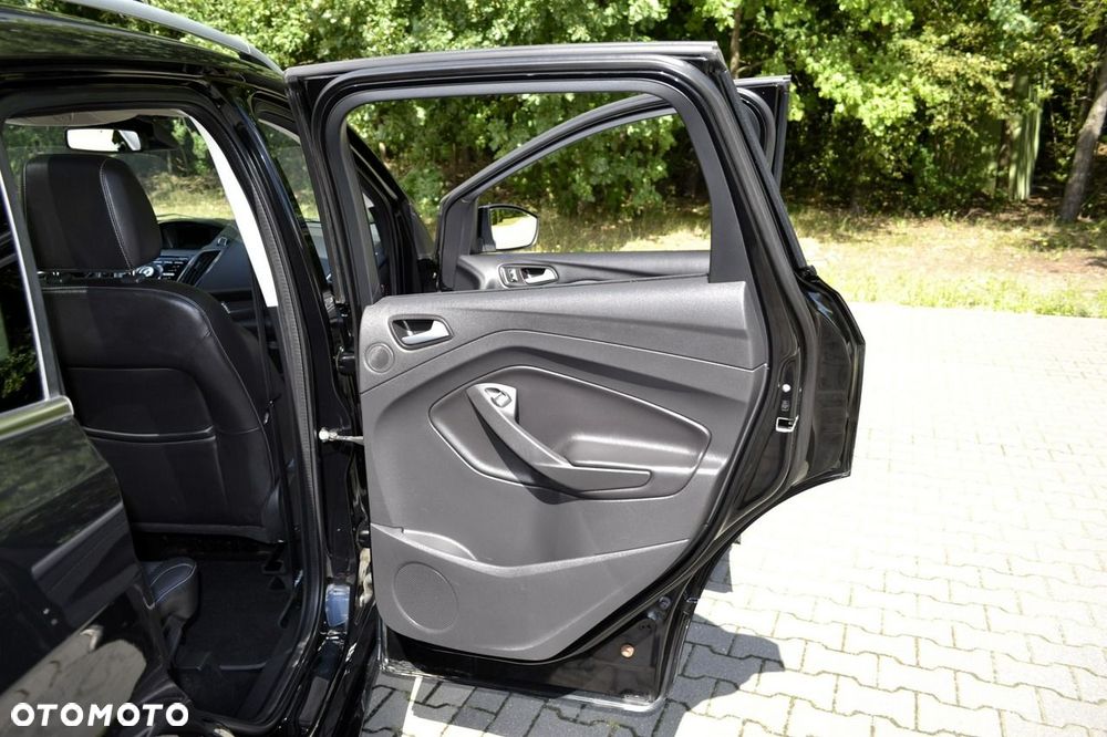 Ford Kuga 2.0 TDCi 4x4 Individual - 37