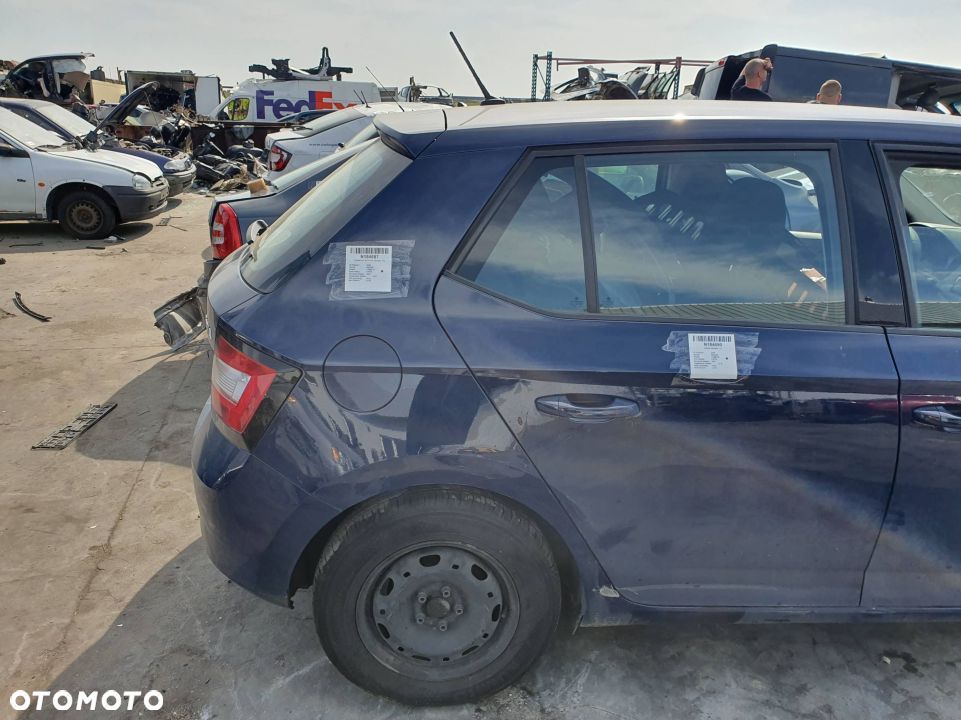 ĆWIARTKA BŁOTNIK PRAWY TYŁ SKODA FABIA III LF5A - 1
