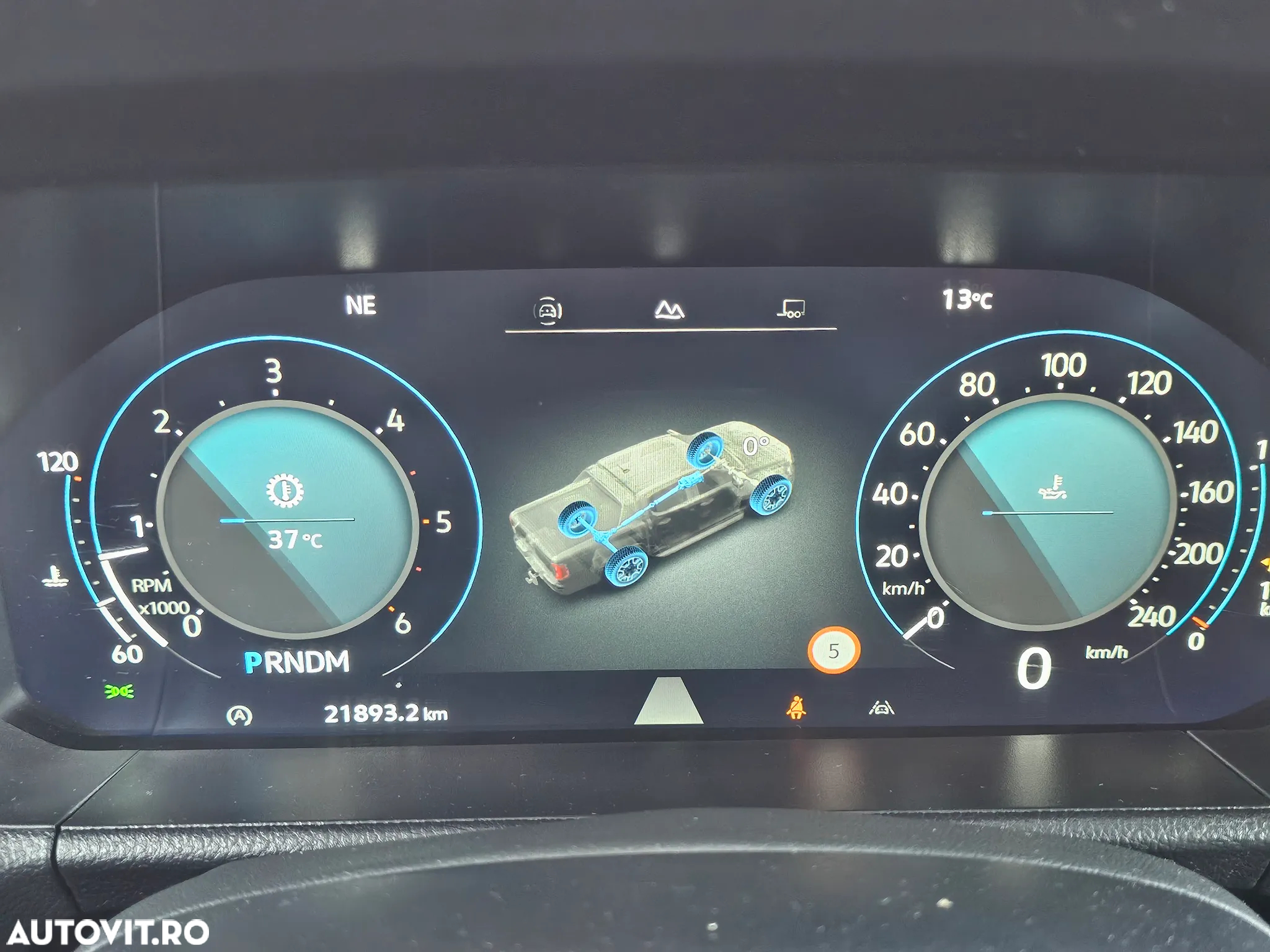 Volkswagen Amarok 3.0 TDI 241 CP 4M 10AT Aventura - 16