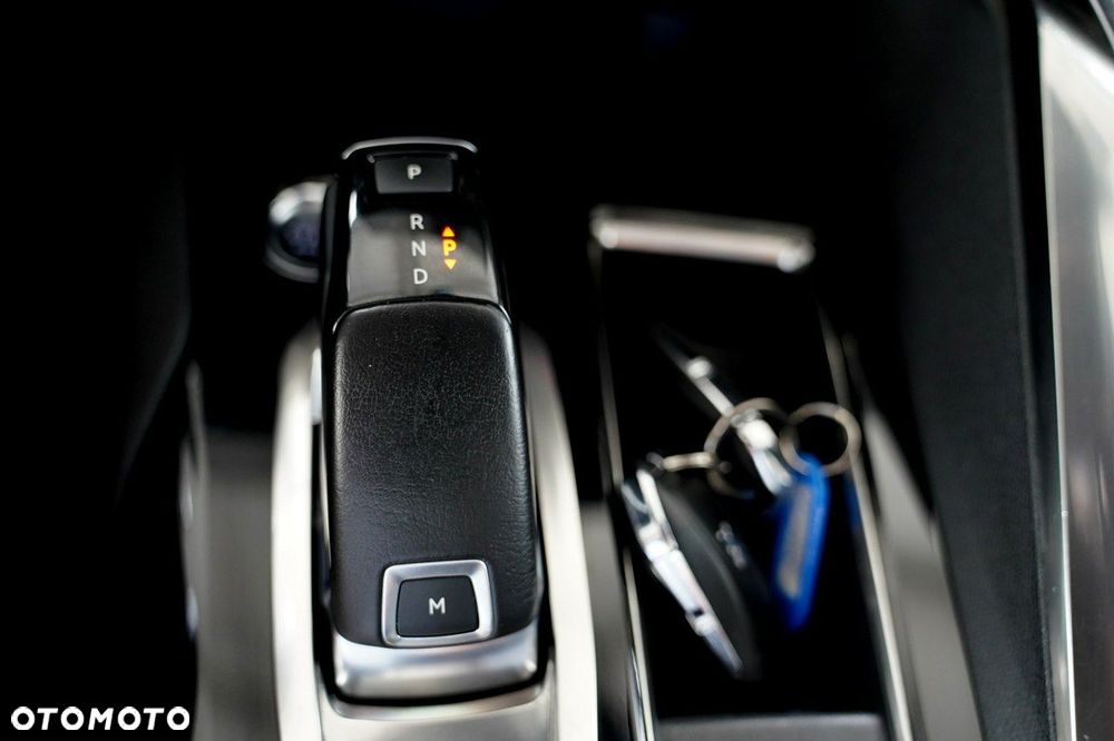 Peugeot 5008 - 32