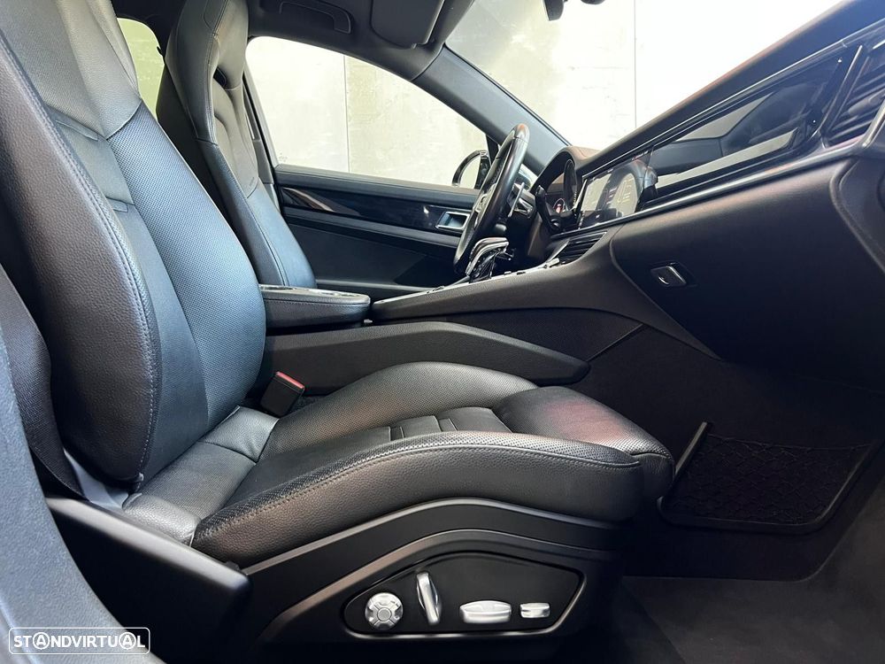 Porsche Panamera Sport Turismo 4 E-Hybrid Platinum Edition PDLS - 16