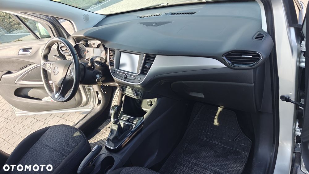 Opel Crossland X 1.2 Innovation - 11