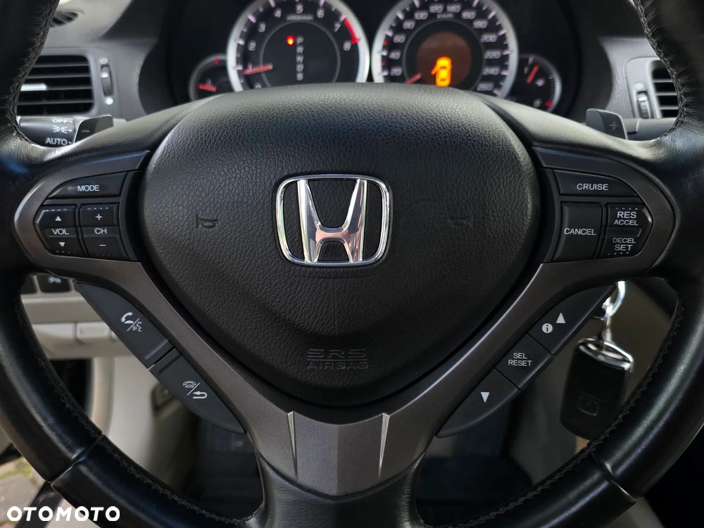 Honda Accord 2.4 Executive - 20