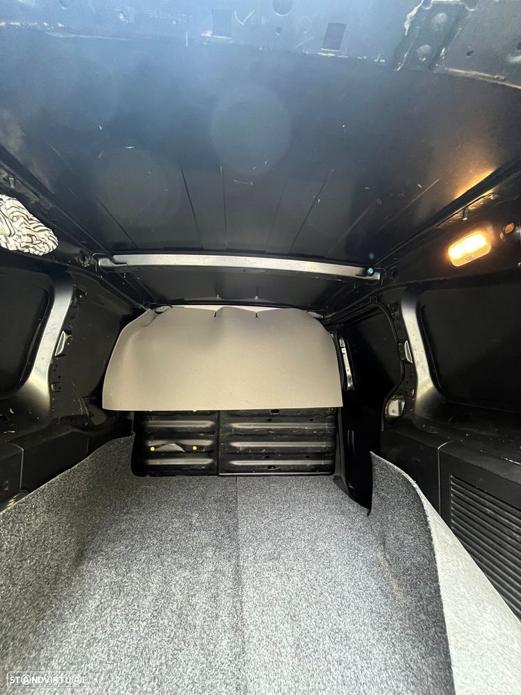 Citroën Berlingo 1.6 BlueHDi Feel - 23