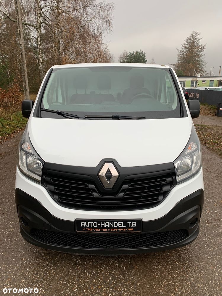 Renault Trafic - 2