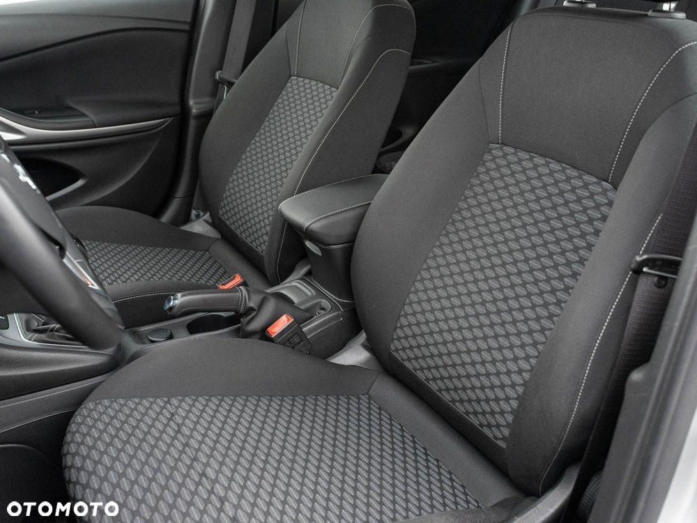 Opel Astra 1.2 T Edition S&S - 13