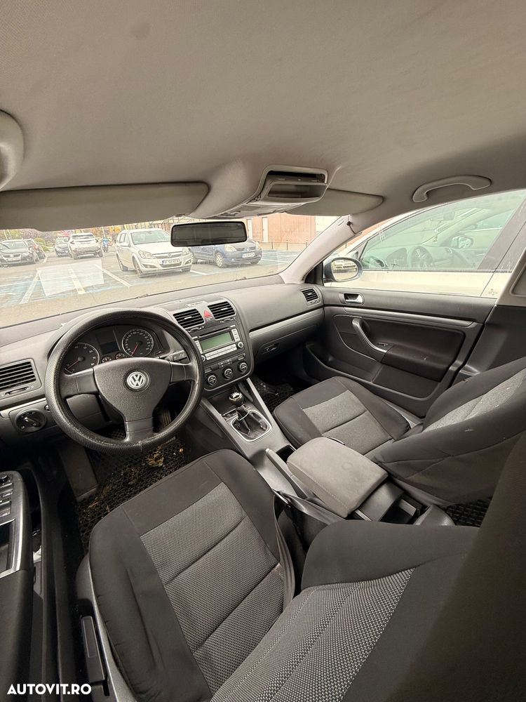 Volkswagen Jetta 1.6 Comfortline - 7