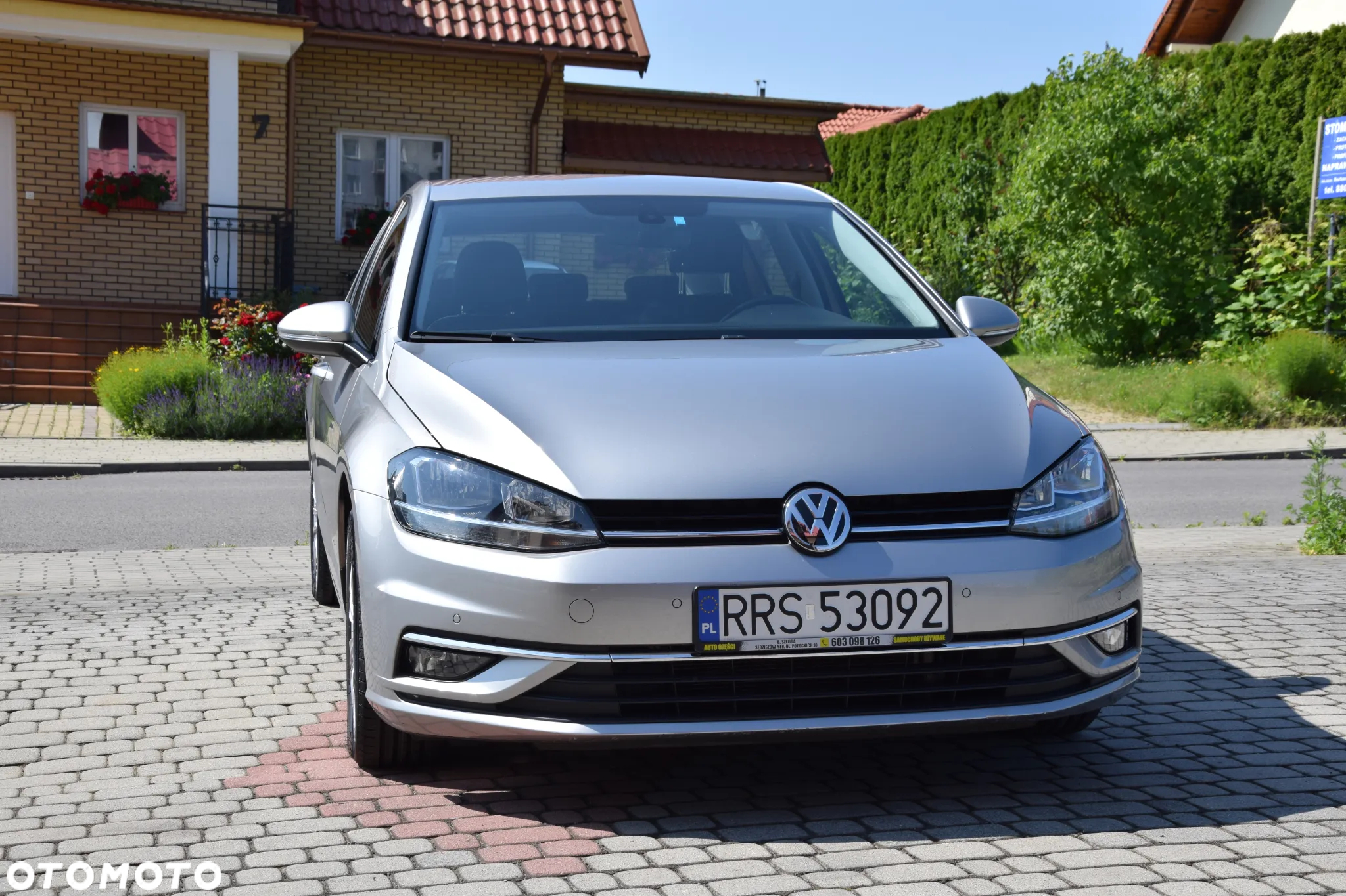 Volkswagen Golf - 16