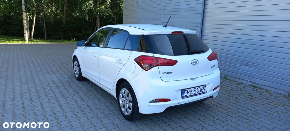 Hyundai i20 1.1 CRDi Comfort - 9
