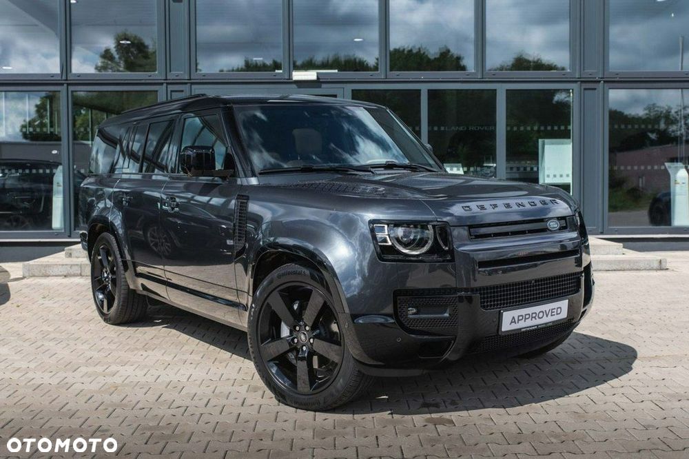Land Rover Defender - 4