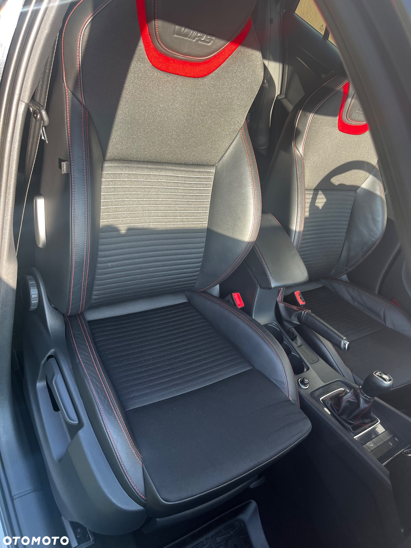 Skoda Octavia Combi 2.0 TDI RS - 22