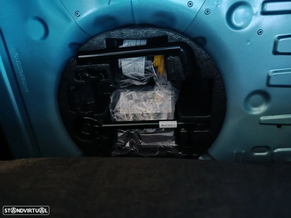 Renault Zoe (c/ Bateria) Zen 50 - 31