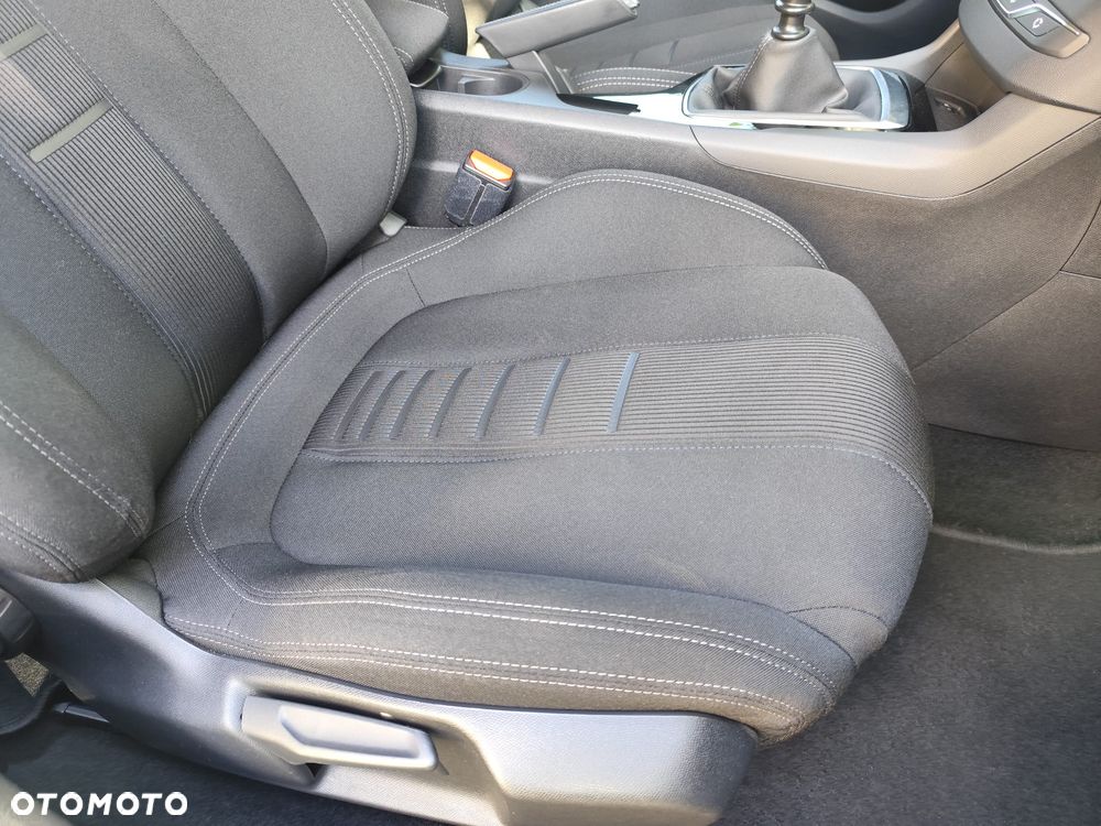 Peugeot 308 PureTech 130 GPF Stop & Start Allure - 25
