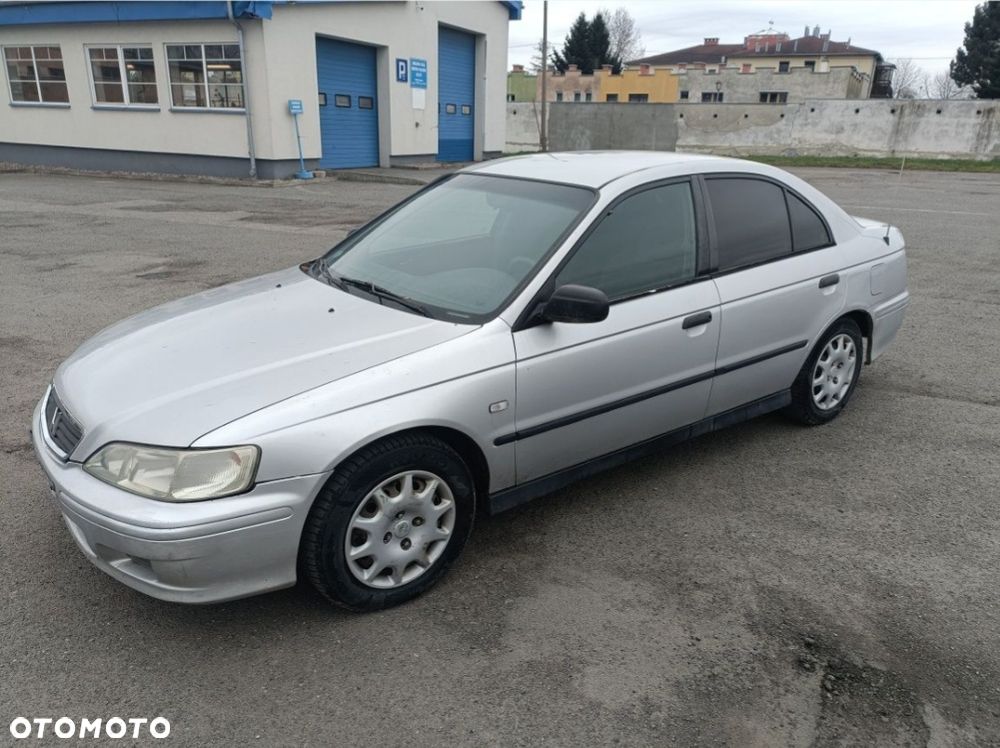 Honda Accord - 1