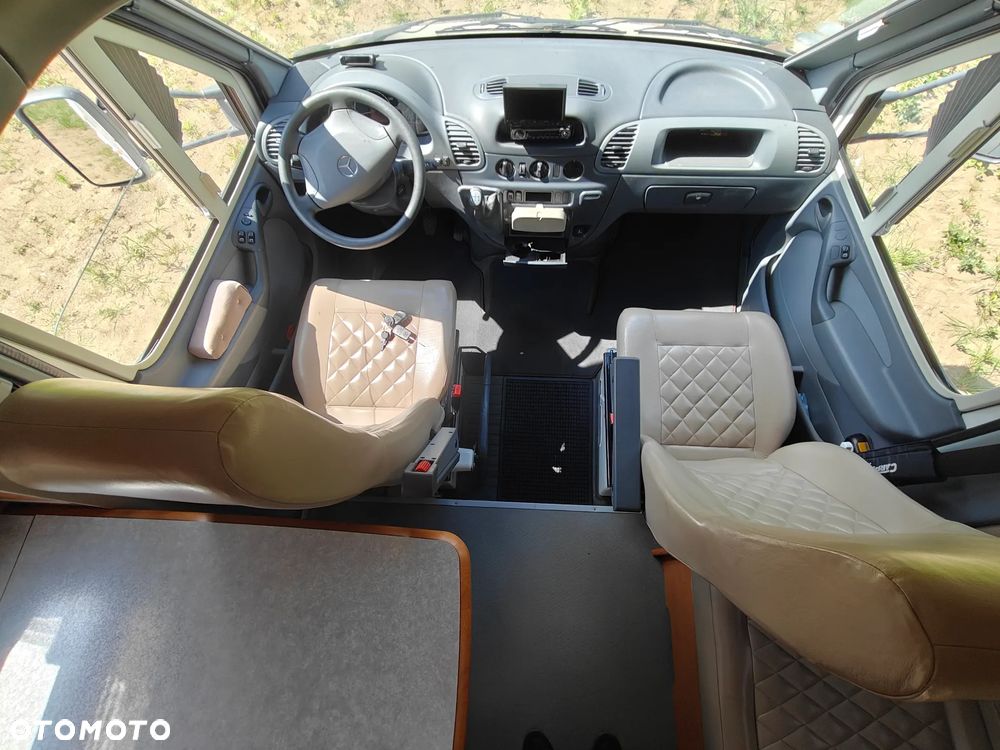 LMC TI7205 - 23