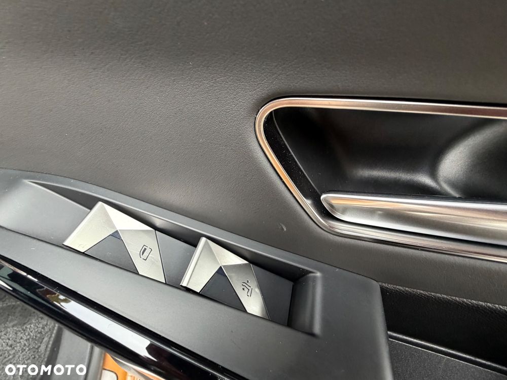 DS Automobiles DS 7 Crossback BlueHDI 180 BUSINESS LINE - 33