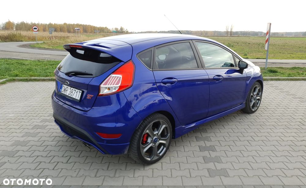 Ford Fiesta ST2 - 3