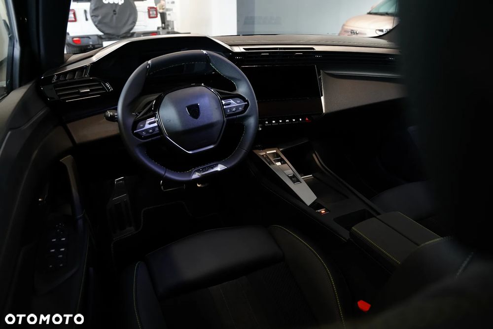 Peugeot 408 1.2 PureTech mHEV GT Exclusive S&S e-DSC6 - 12