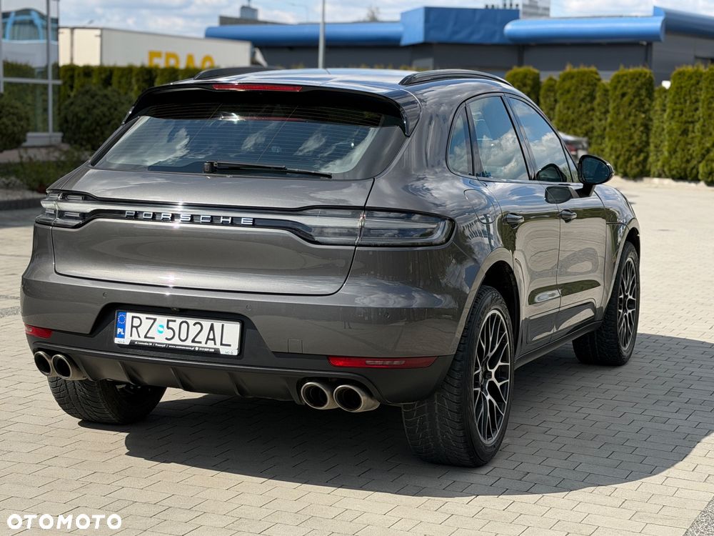 Porsche Macan - 10
