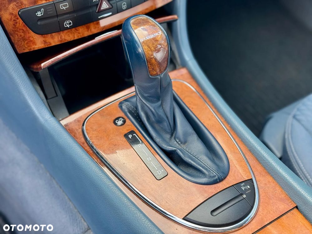 Mercedes-Benz Klasa E - 16