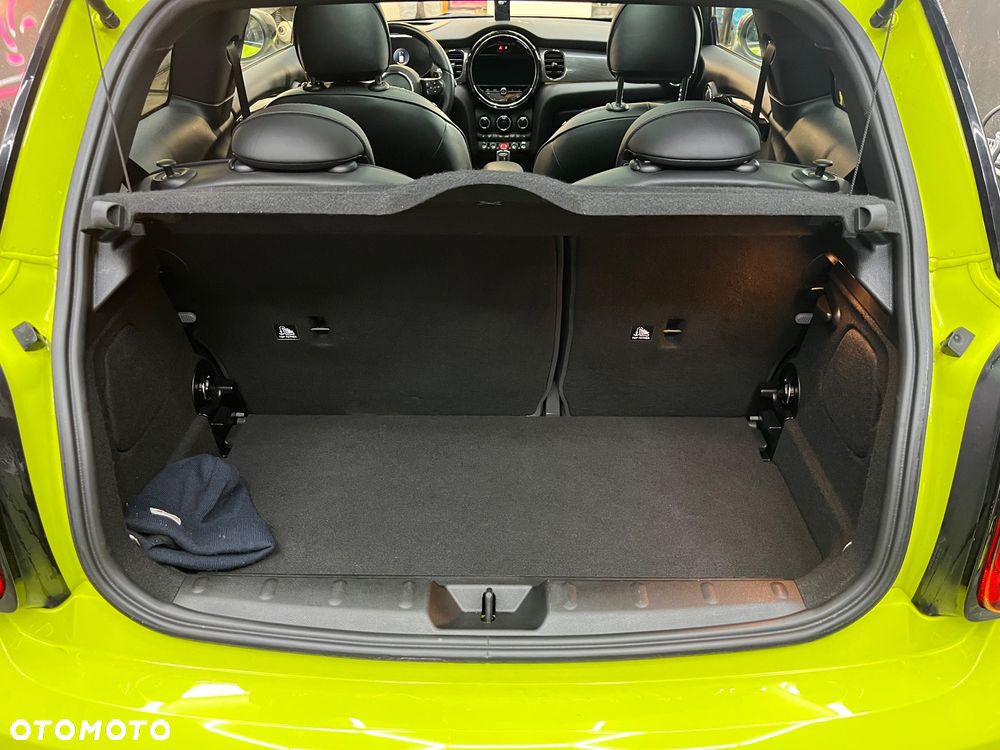 MINI John Cooper Works - 9