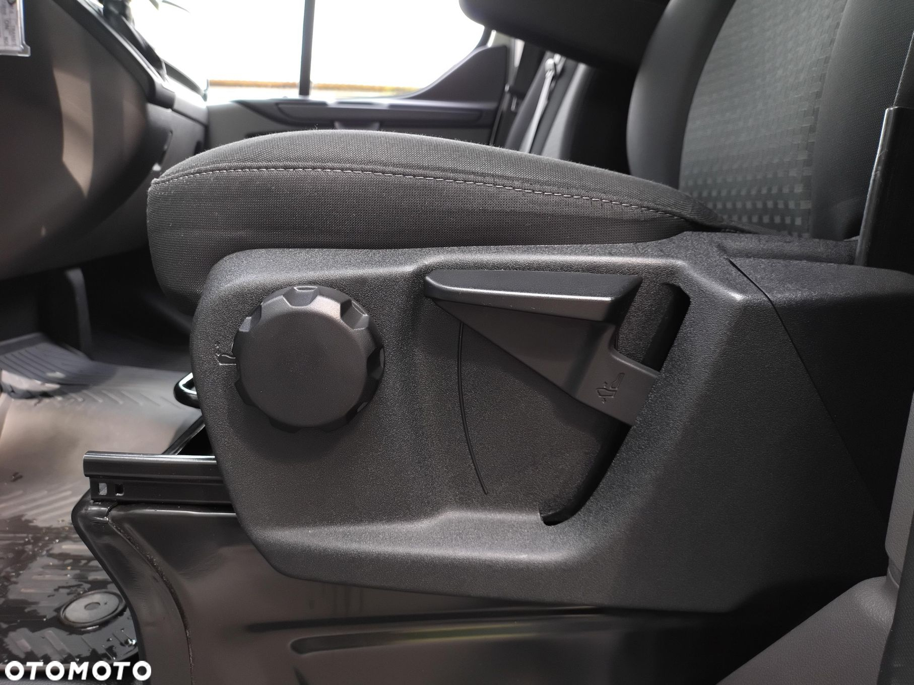 Ford Transit Custom - 27