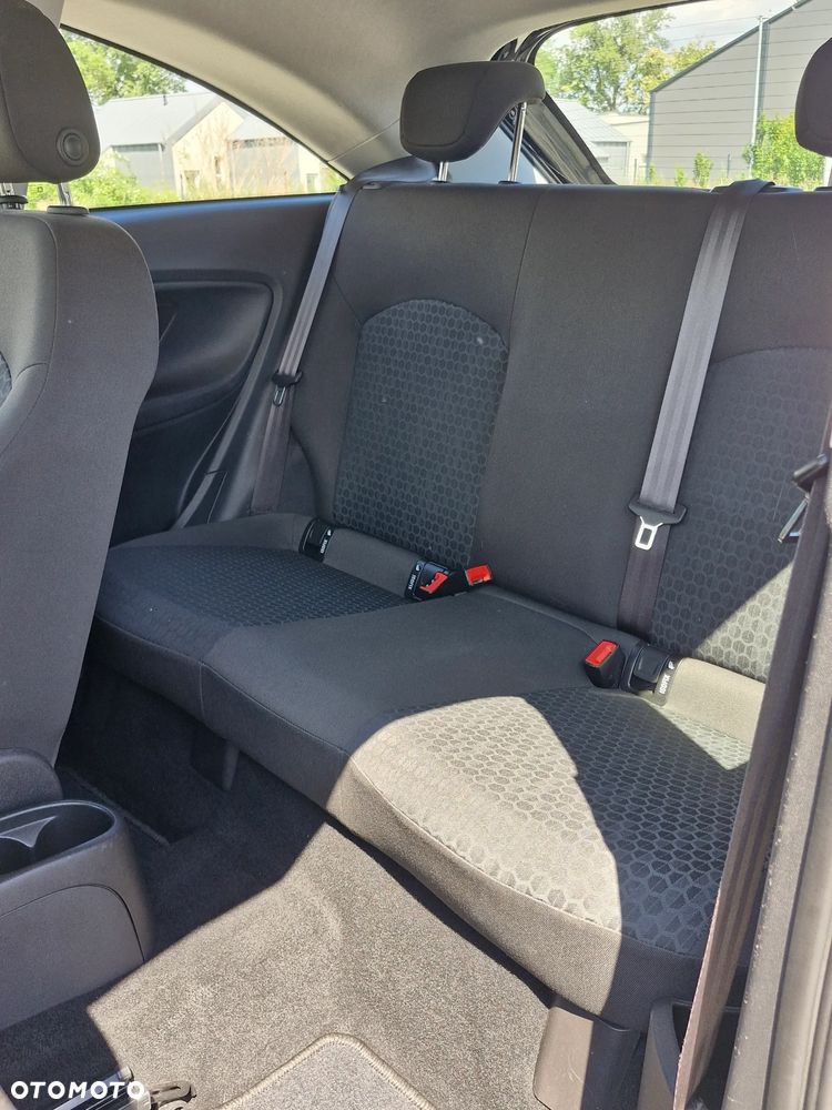 Opel Corsa 1.2 Innovation - 18