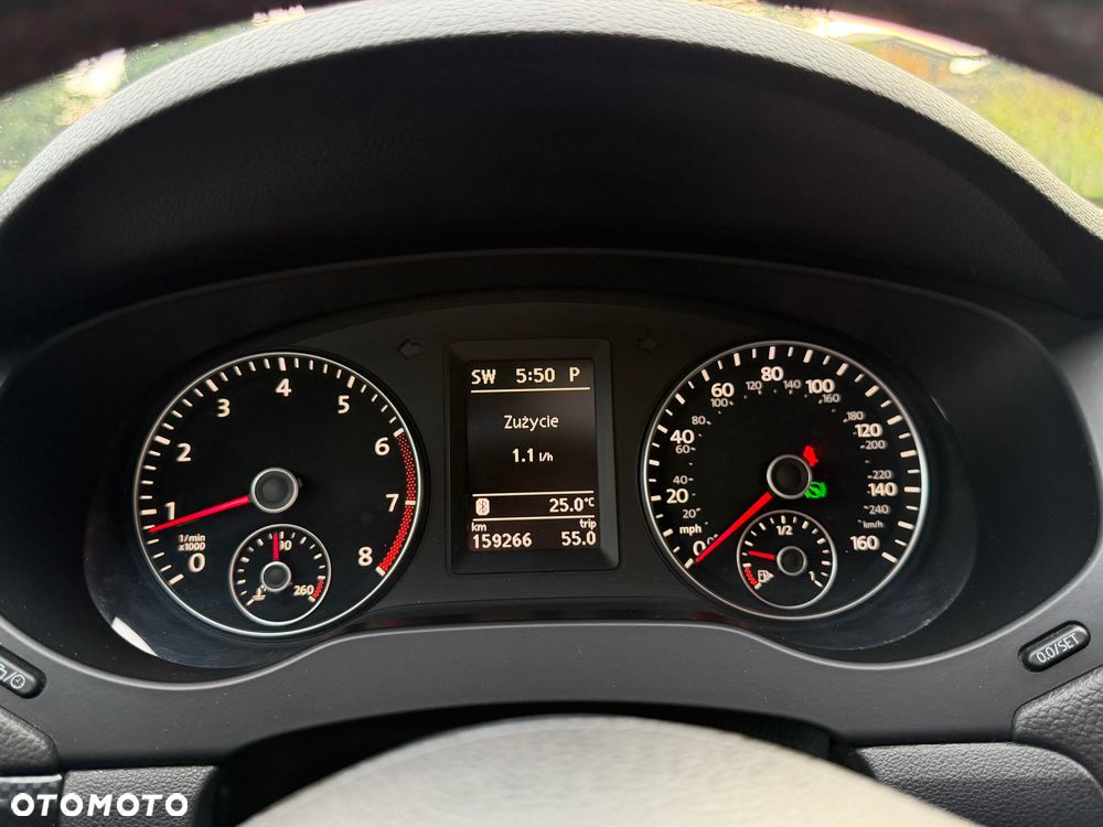 Volkswagen Jetta - 6