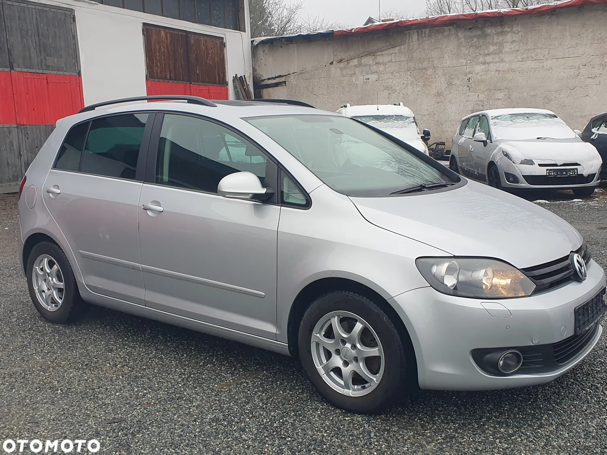 Volkswagen Golf Plus 2.0 TDI Comfortline - 3