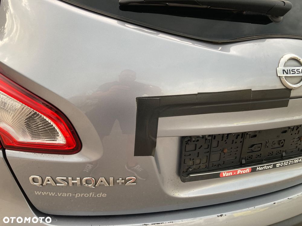 Nissan Qashqai+2 2.0 Acenta - 17