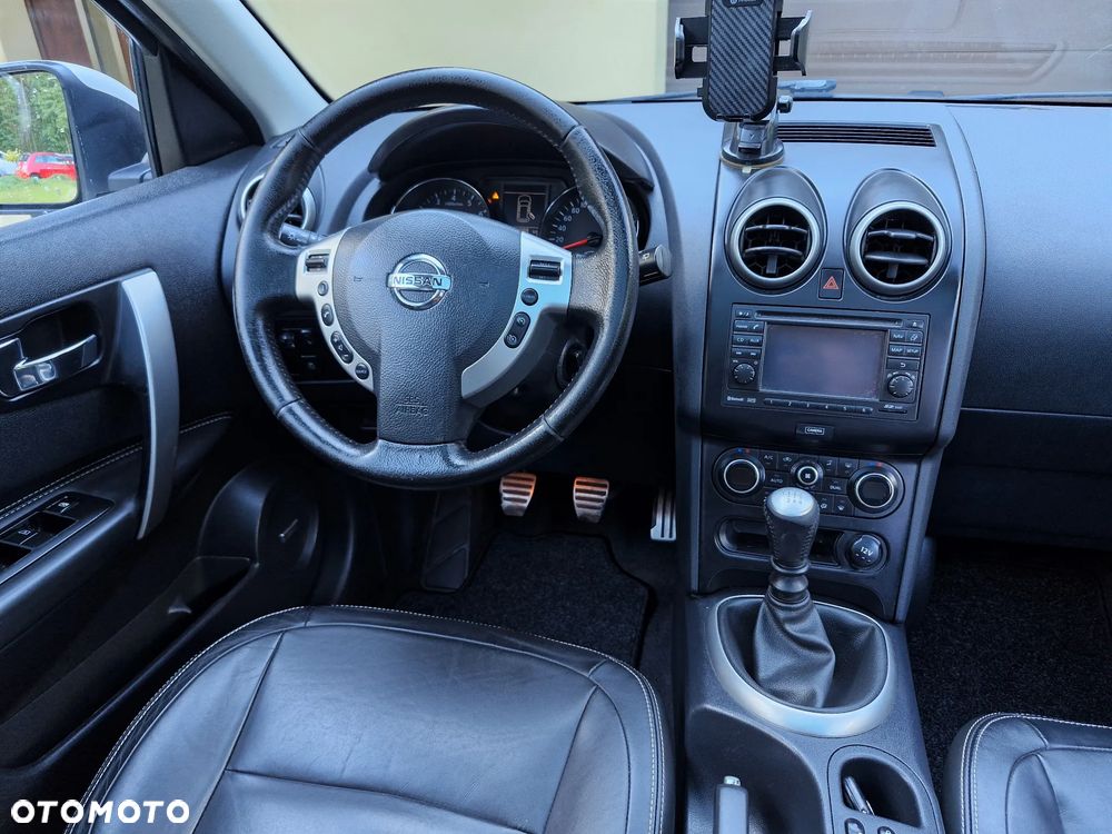 Nissan Qashqai+2 2.0 tekna - 10