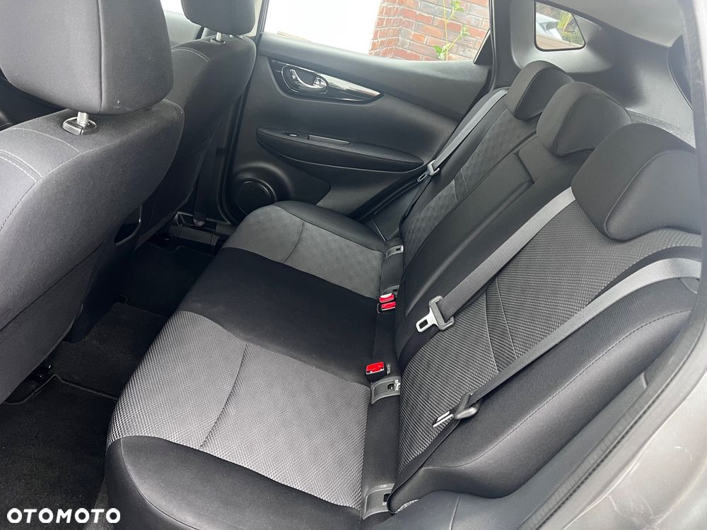 Nissan Qashqai 1.2 DIG-T Xtronic 360 - 18