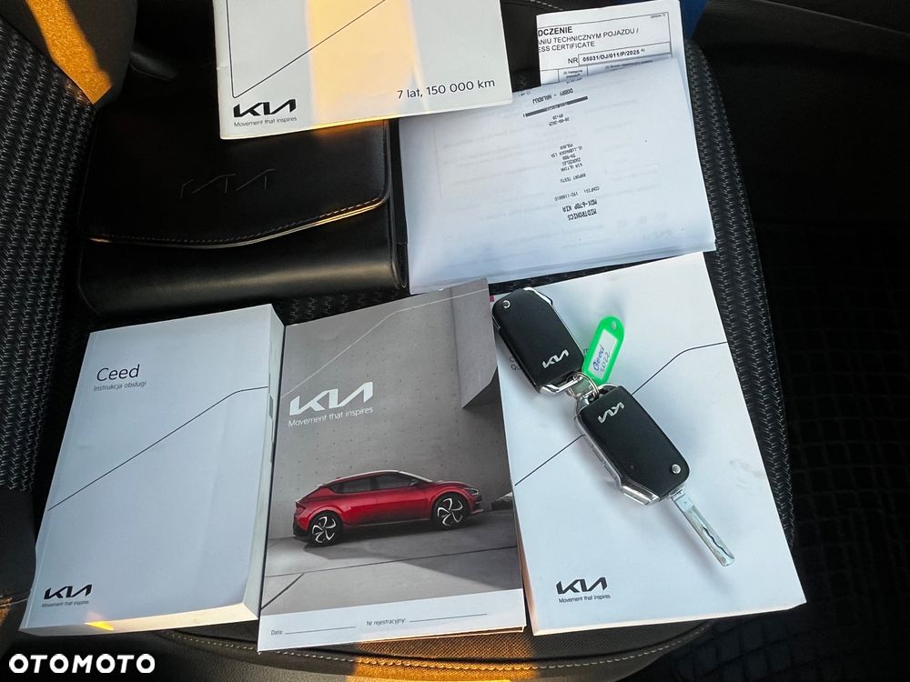 Kia Ceed 1.5 T-GDI M - 33
