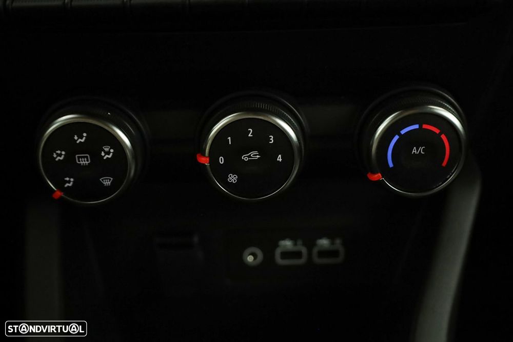 Renault Clio 1.0 TCe Evolution Bi-Fuel - 12