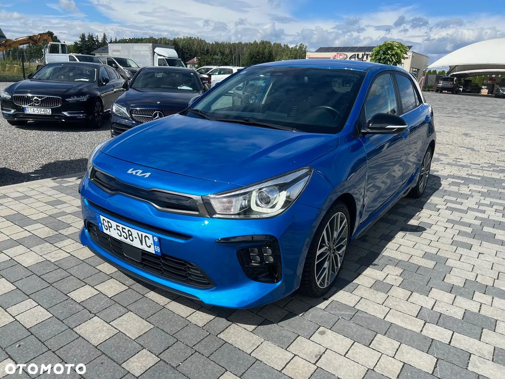 Kia Rio - 1