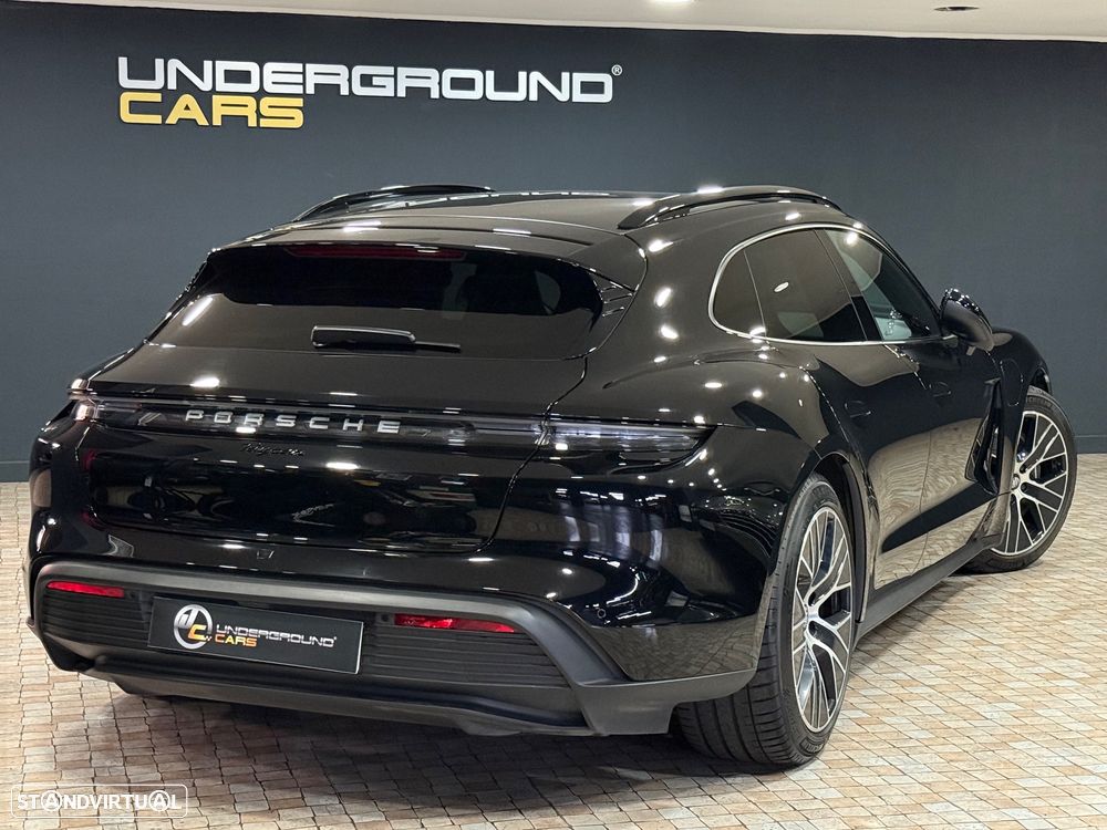 Porsche Taycan Sport Turismo - 9