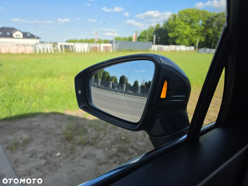 Volkswagen Tiguan Allspace 1.5 TSI EVO Comfortline DSG - 13