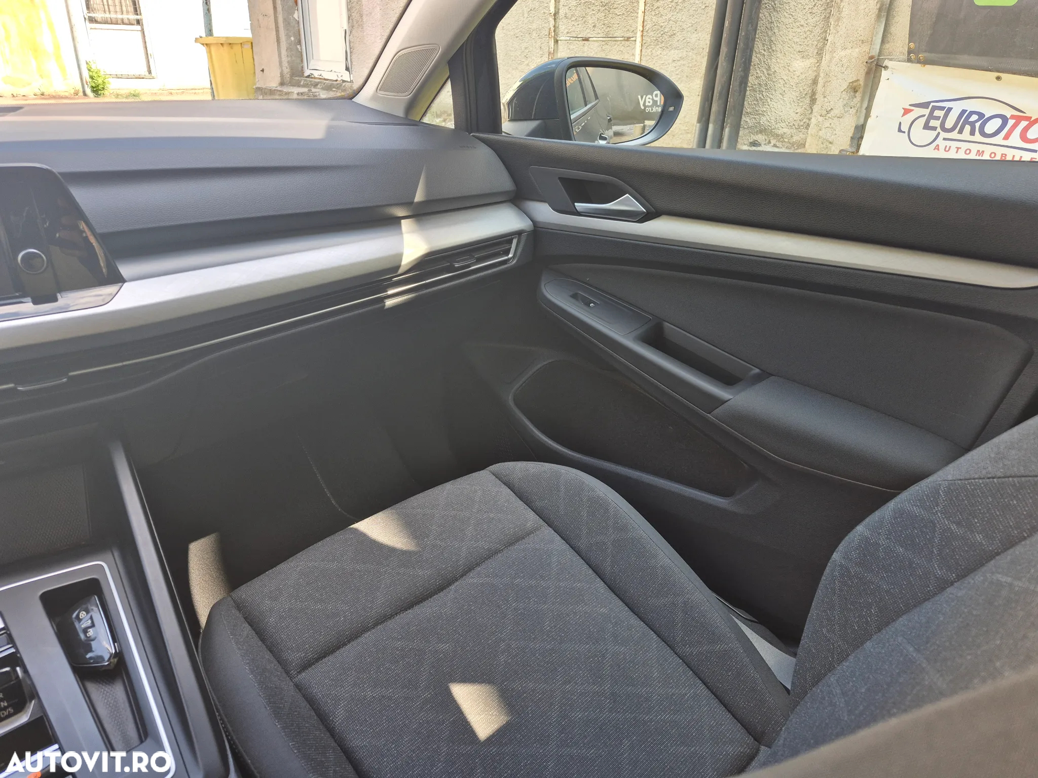Volkswagen Golf Variant 1.5 TSI ACT OPF DSG IQ.DRIVE - 17