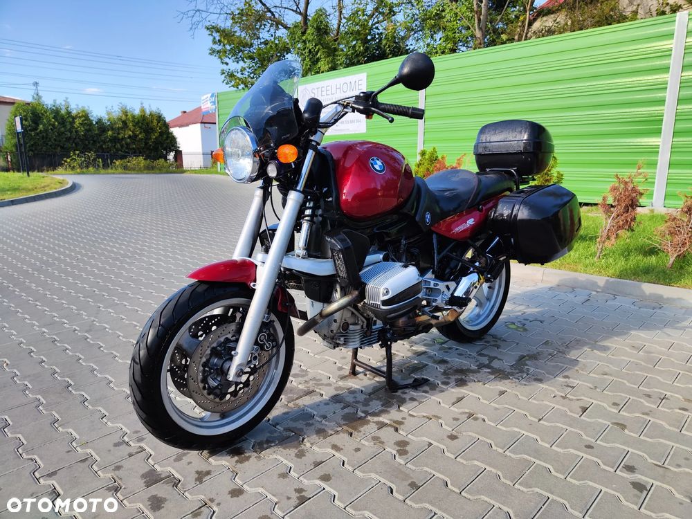 BMW R - 1